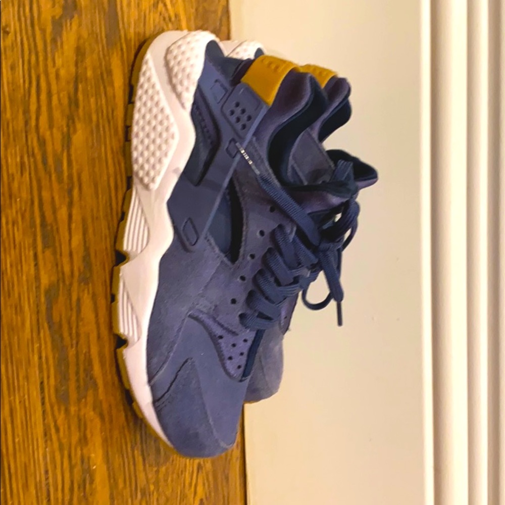 Womens Denim Blue Nike Huarache size 6